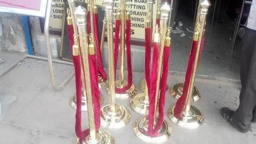 Classic Posts in Brass ( golden Finish)