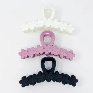 Daily Bunch Hair Claw - 3 COLORS