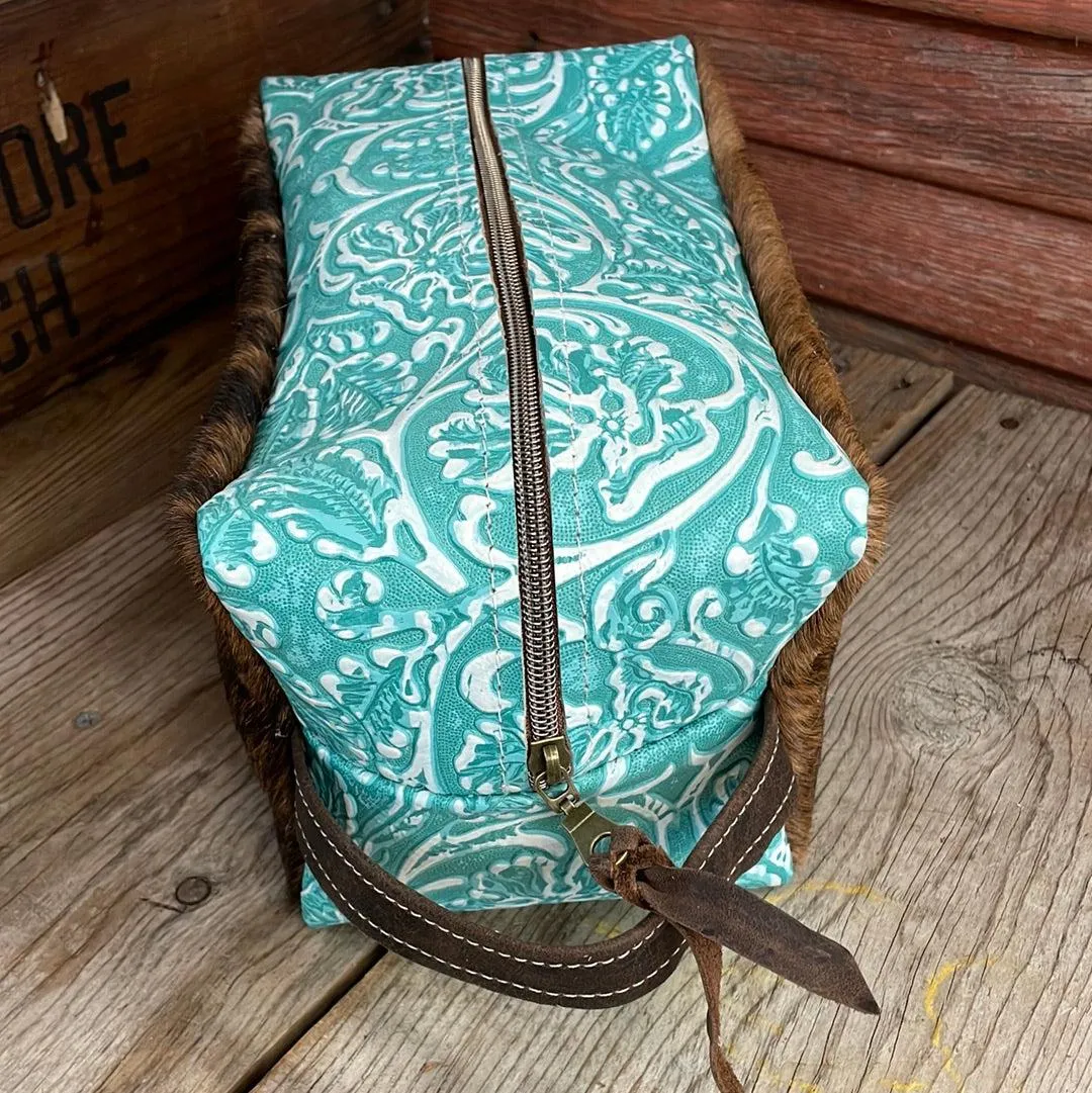 Dutton - Red Brindle w/ Turquoise Sand Tool