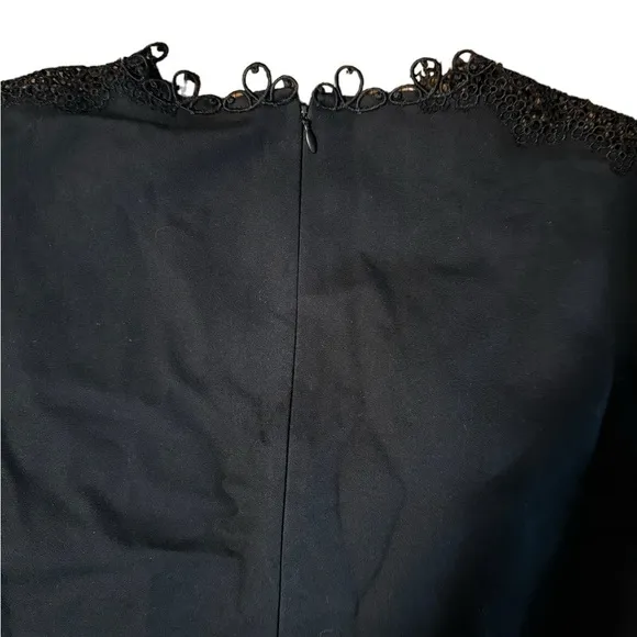 Elie Tahari Women's Black Lace Trim V-Neck Zip Back Sleeveless Shift Dress SZ 6