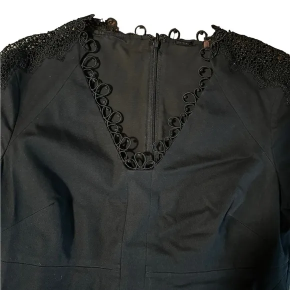 Elie Tahari Women's Black Lace Trim V-Neck Zip Back Sleeveless Shift Dress SZ 6