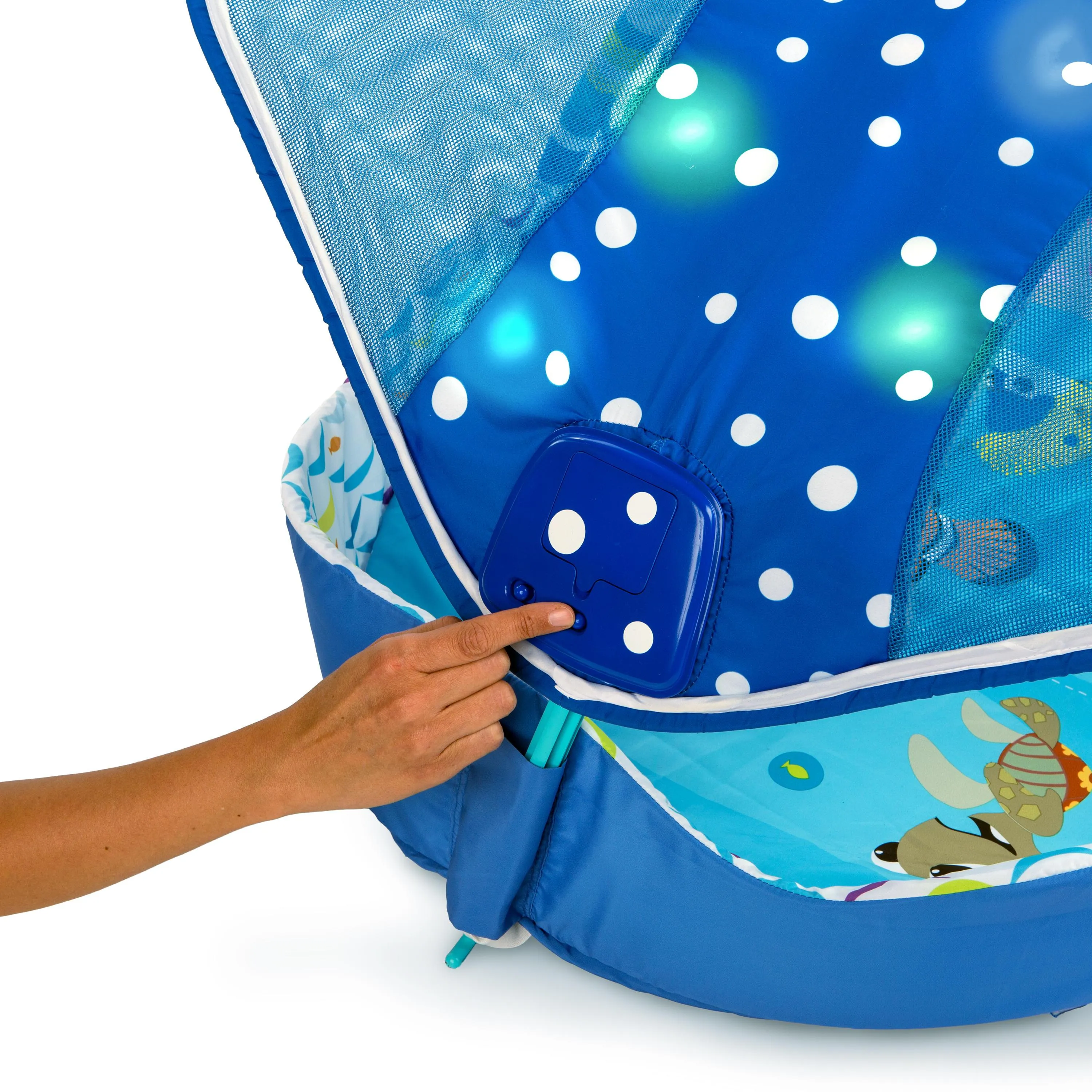 FINDING NEMO Mr. Ray Ocean Lights & Music Gym