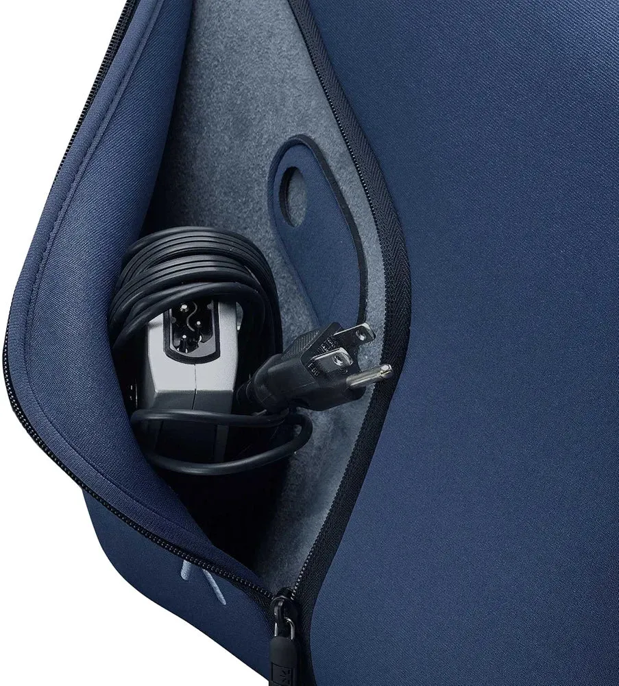 Free Case Logic PLS-210K Neoprene 7-inch to 10-inch Netbook Ipad Sleeve/Shuttle with Power Pocket