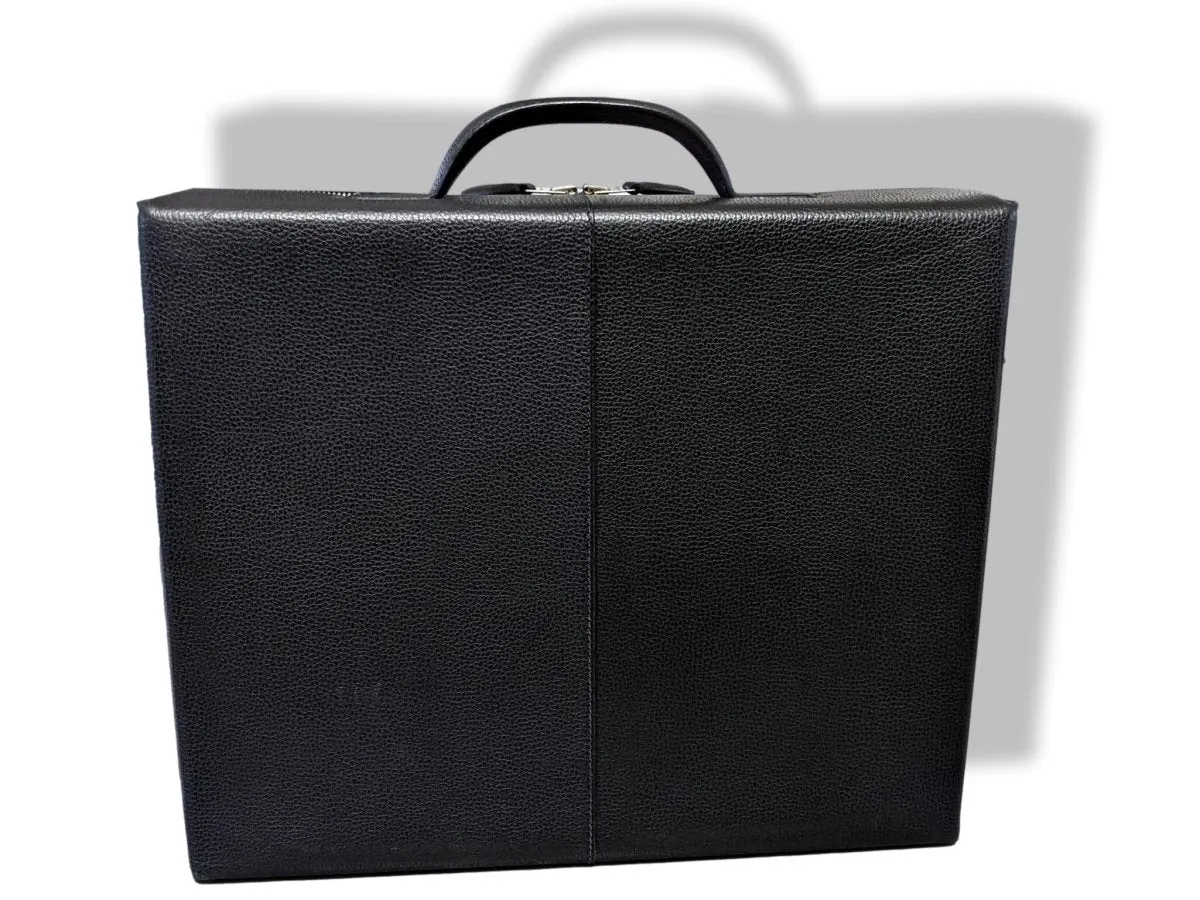 Hermes Unisex Black Vache Liegee VALISE HERLIGHT 24 MM CASE with Carry Co Superb!