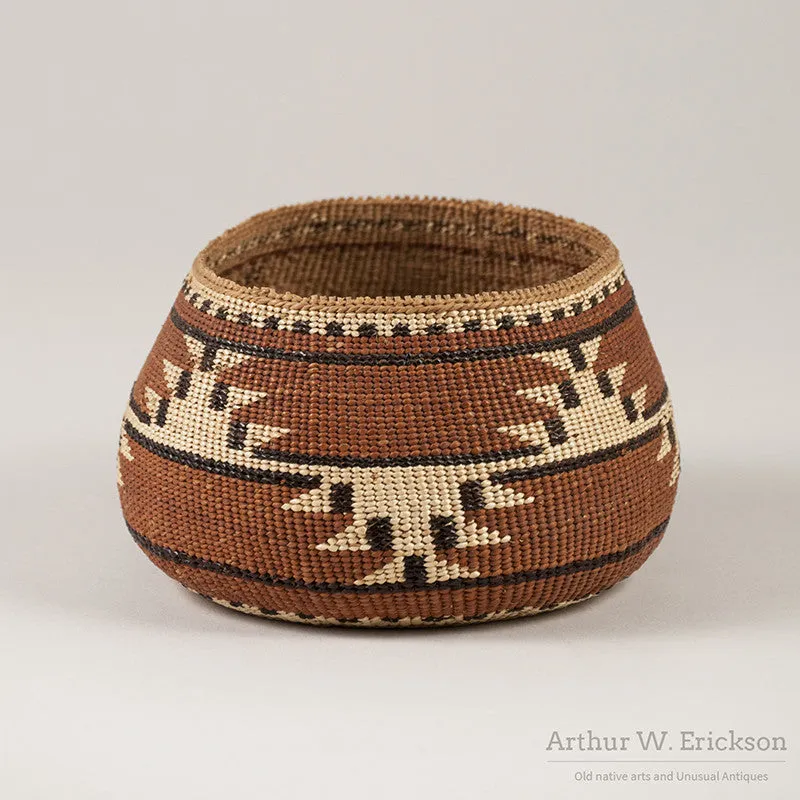 Karok Basket with Reflective pattern