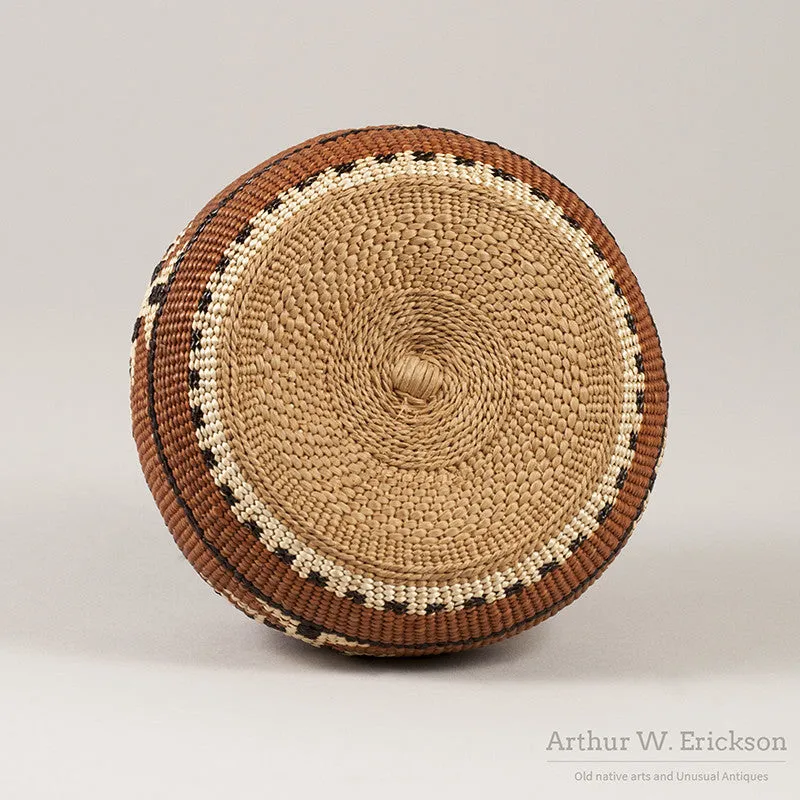 Karok Basket with Reflective pattern