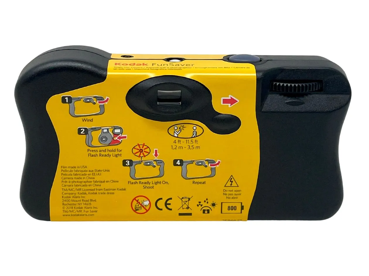 Kodak Funsaver 27 12 - Disposable Film Camera - WITH SLIGHTLY DAMAGED PACKAGING