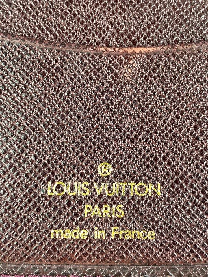 Louis Vuitton Bordeaux Taiga Leather Card Case Wallet Holder 12l520