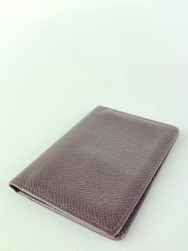 Louis Vuitton Bordeaux Taiga Leather Card Case Wallet Holder 12l520