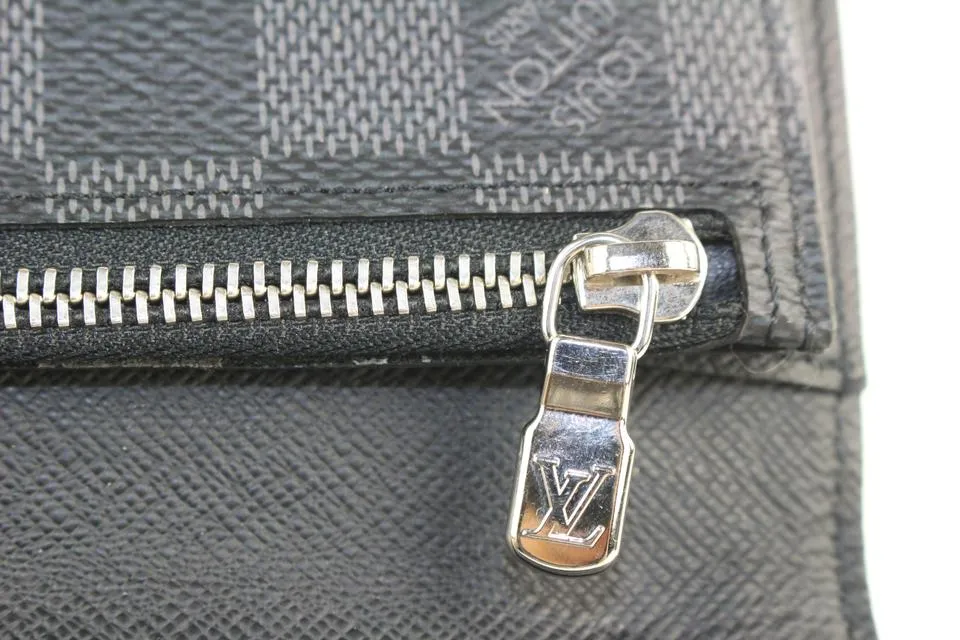 Louis Vuitton Damier Graphite Brazza Wallet Long Flap Black Grey 312lvs517