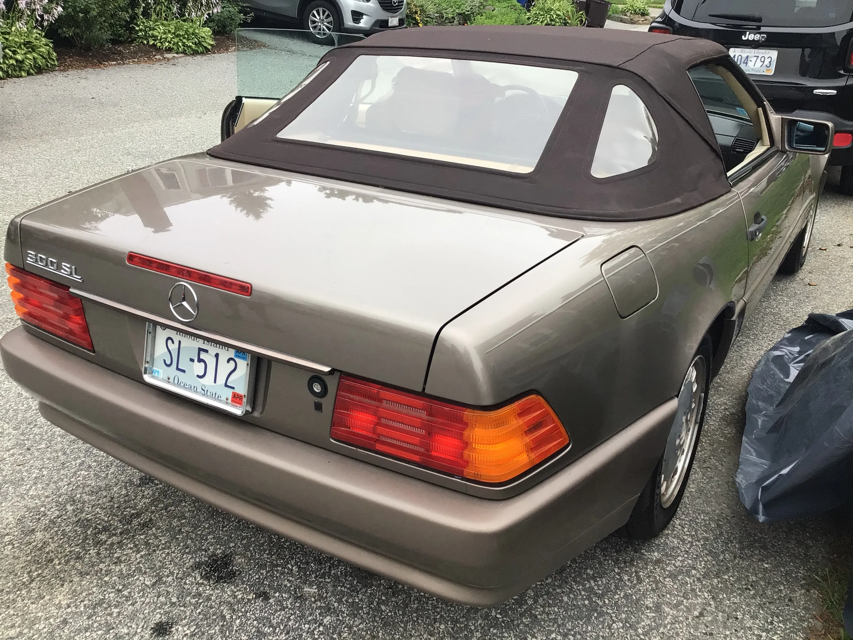 Mercedes Benz 1990 300SL Convertible Coupe