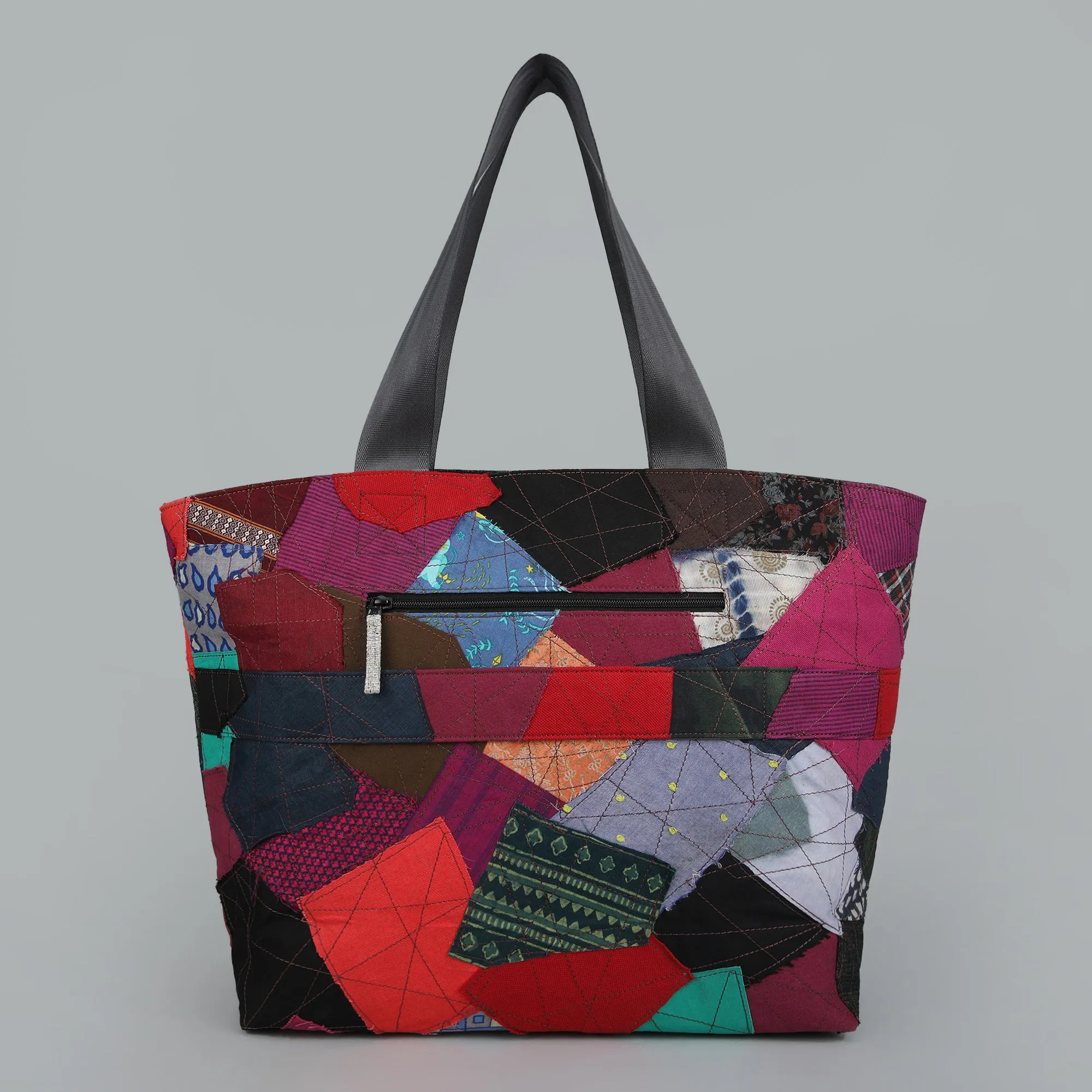 NO PLANET B 308.16 TRAVEL TOTE