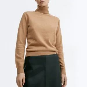 NWOT 100% Cashmere Uniqlo Camel Turtleneck Sweater XS