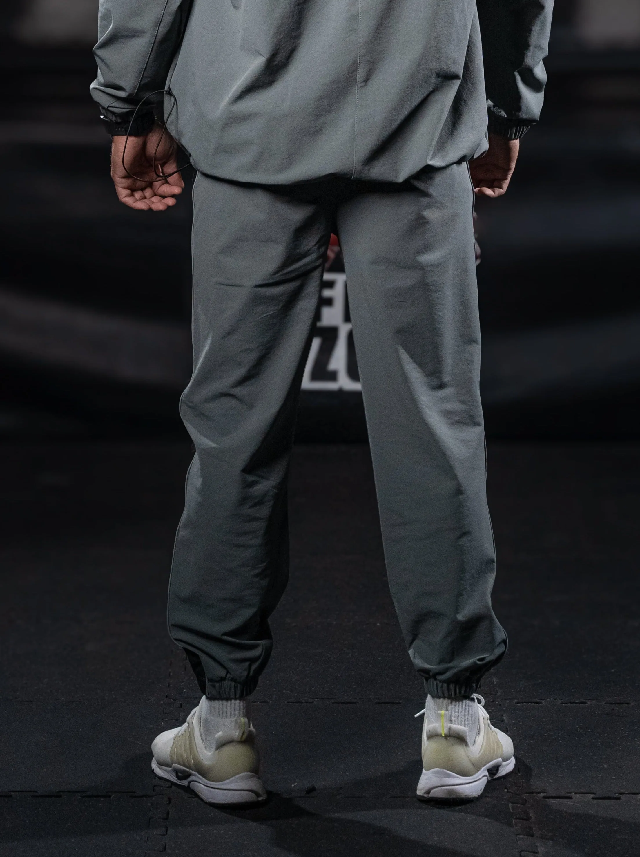 Oversized ULTRA-FLEX Panel Jogger [Reflective]