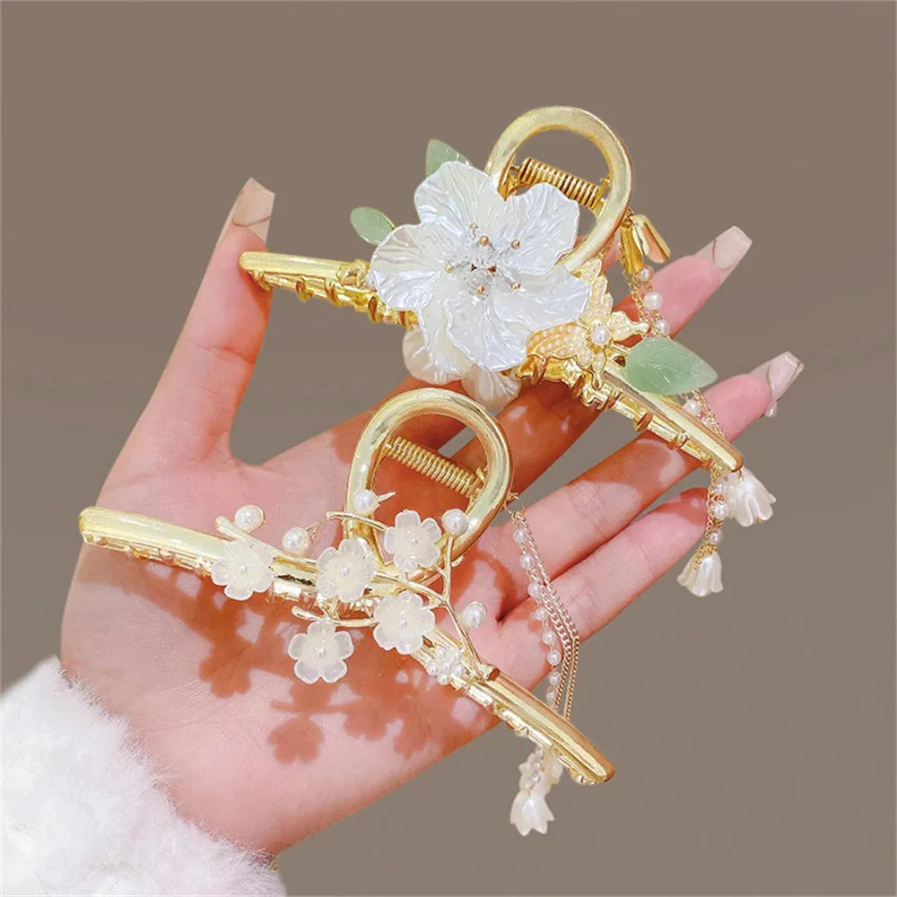 Pearl Orchid Tassel Hair Claw - Hanfu Headdress