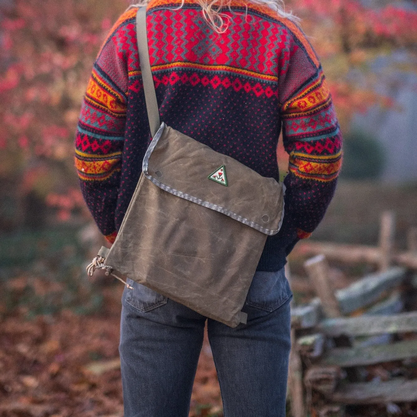 Performance Purse Waved Canvas