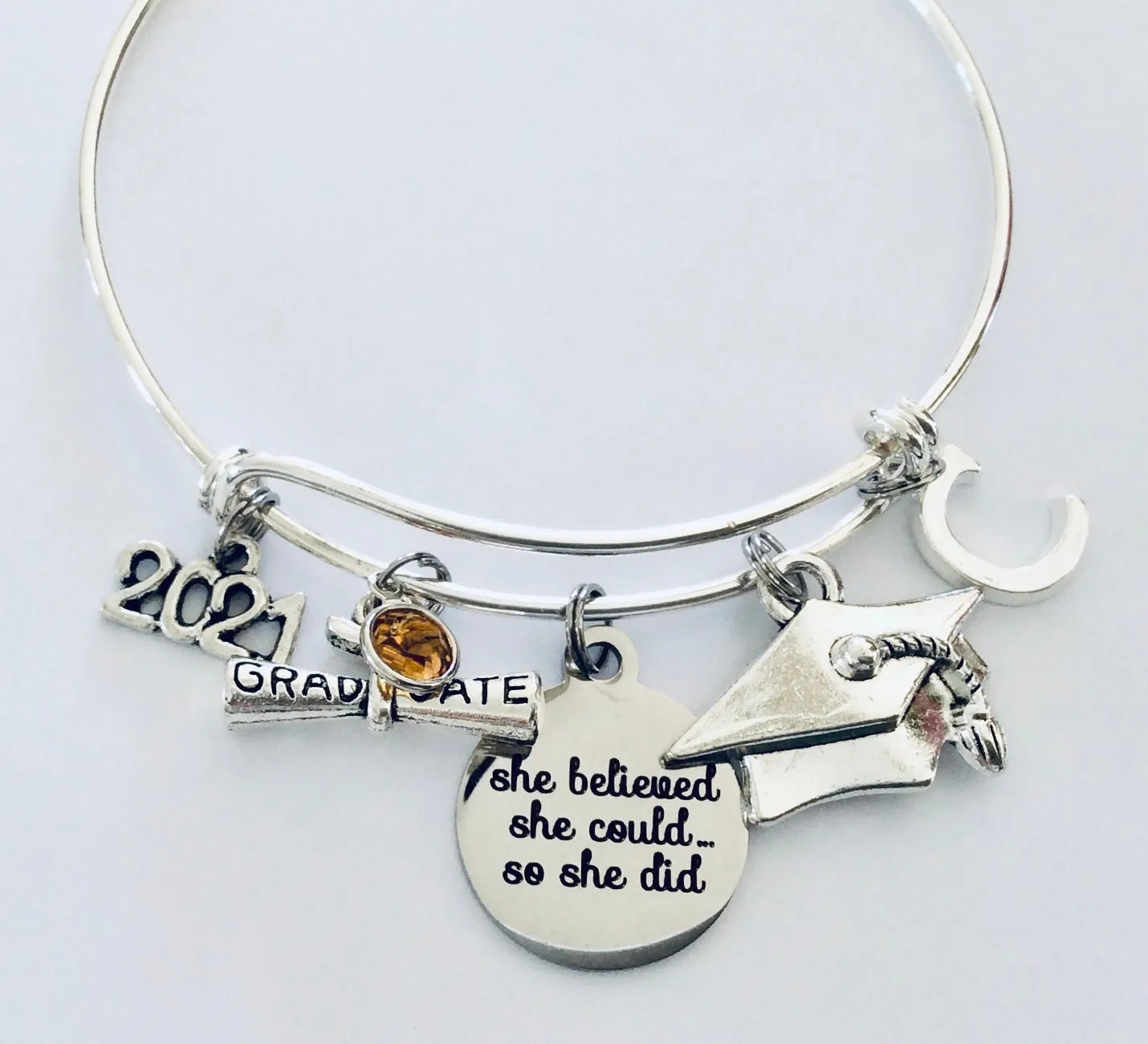 Personalized Class Jewelry Graduation Charm Bracelet She Believed She Could So She Did Silver Expandable Bangle Diploma Graduation Cap Adjustable Bangle Gift