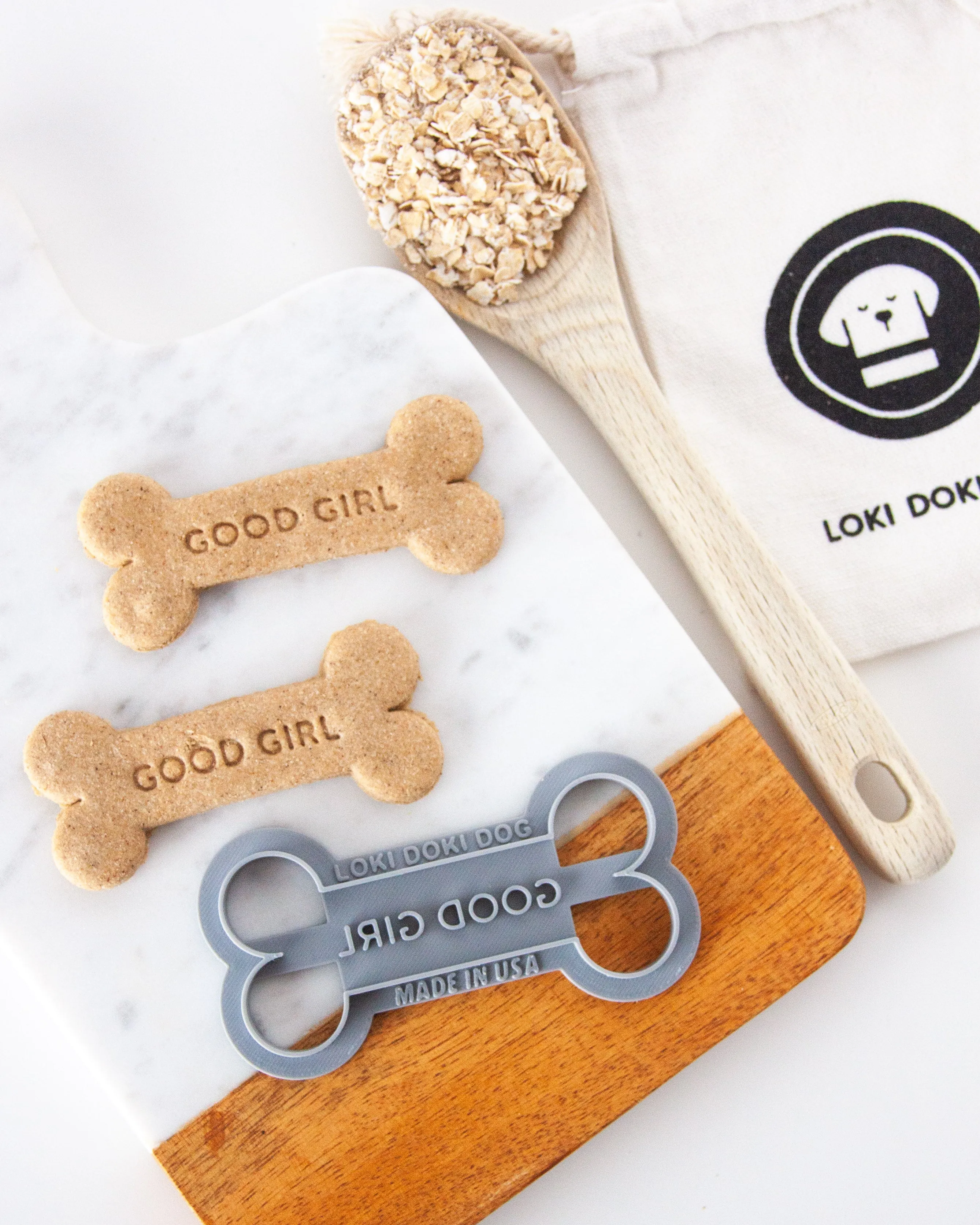 "Good Dog"  Bone Shaped Dog Biscuit Cookie Cutter ("Boy"   "Girl" Also Available)