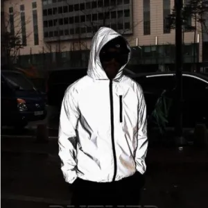 REFLECTIVE WINDBREAKER