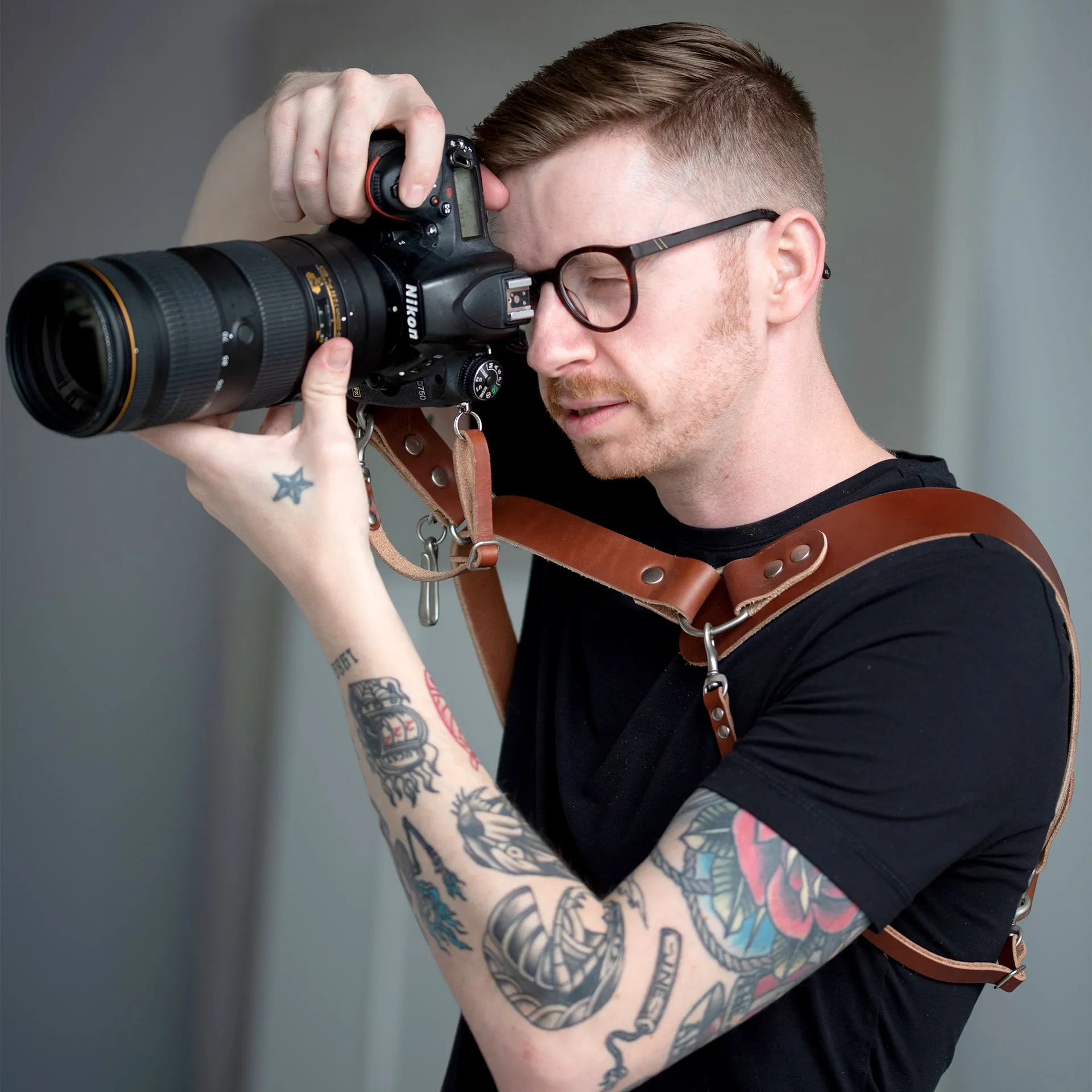 Shoulder camera strap (F16)