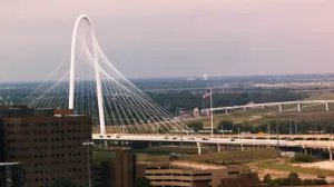 Timelapse - Dallas Bridge at Dusk (Close-Up)