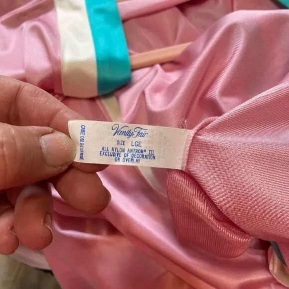 Vintage 80s Large Vanity Fair Pink Satin Robe with Belt
