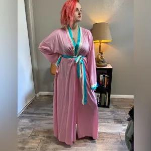 Vintage 80s Large Vanity Fair Pink Satin Robe with Belt