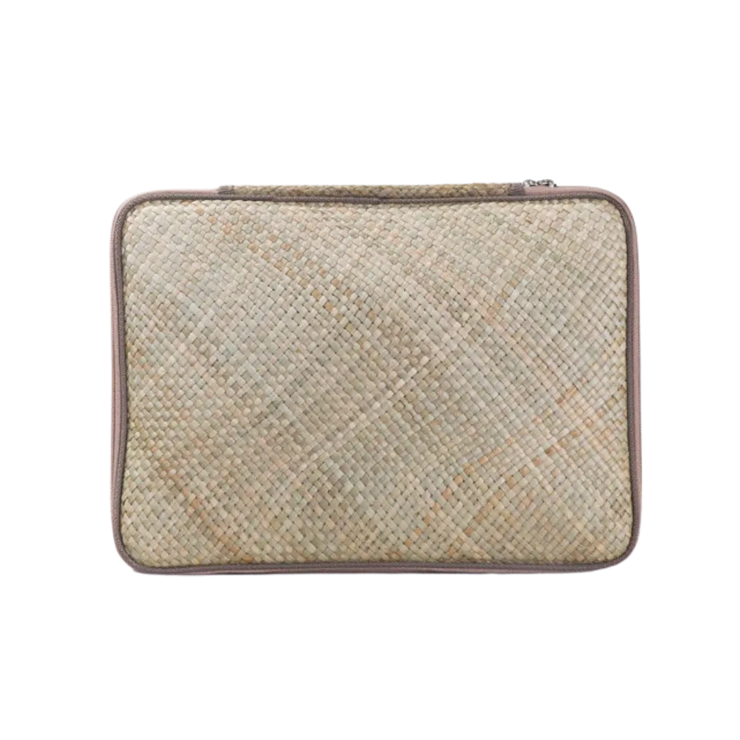 Woven Abre Tikog Grass Tablet Sleeve in Vinta Turquoise